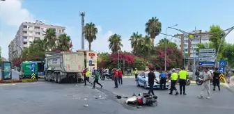 Mersin Tarsus'ta Kamyonla Motosiklet Çarpıştı: 1 Ölü, 1 Yaralı