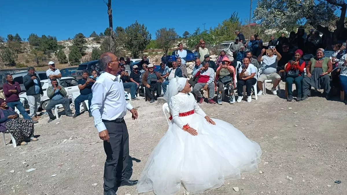 40 Yıl Sonra Gerçekleşen Düğün Hayali
