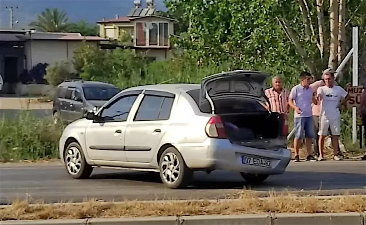 Mersin'de Trafik Kazası Sonrası Kavga: 5 Kişi Gözaltında