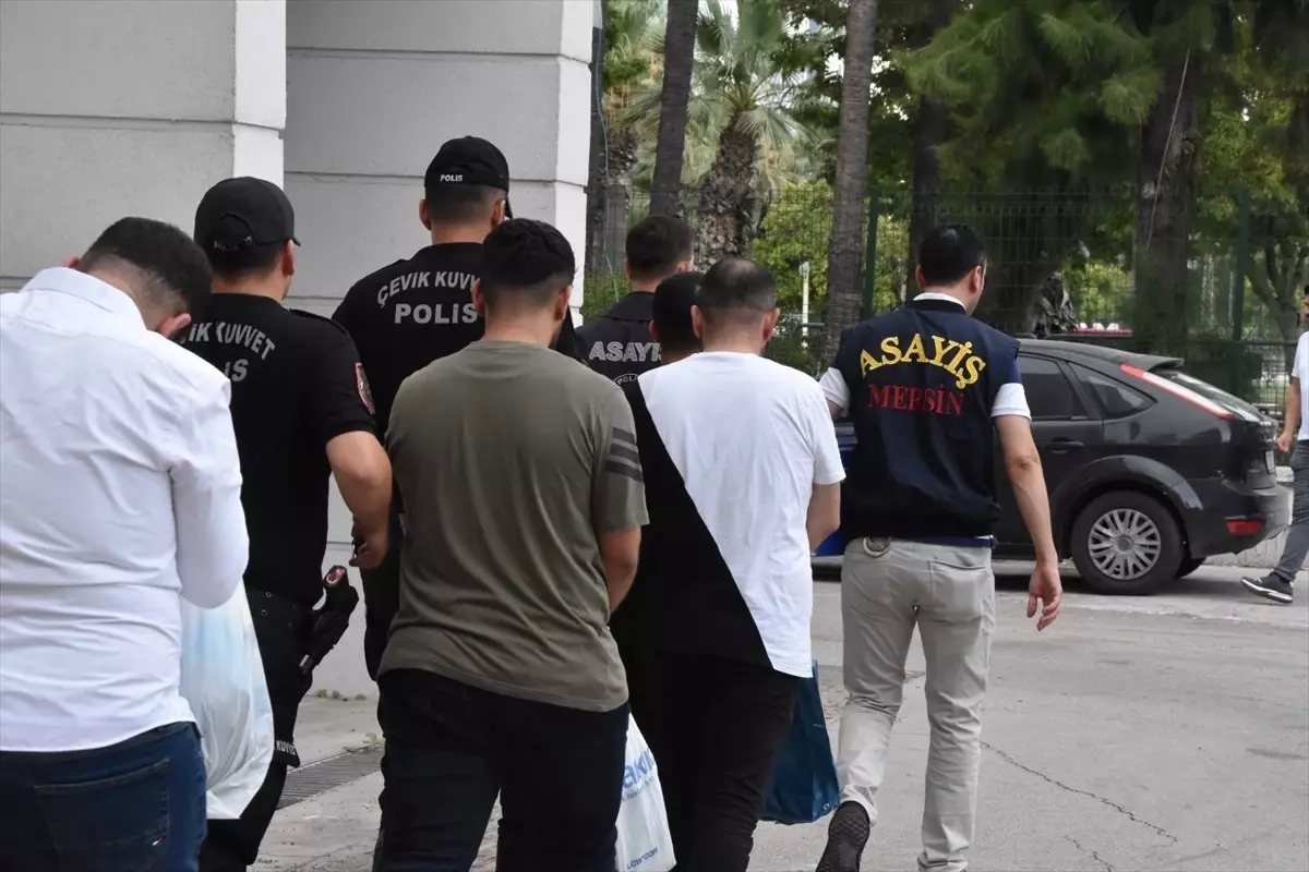 Mersin'de Dolandırıcılık Operasyonu: 18 Şüpheli Gözaltında