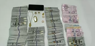 Mersin'de Polis ve Savcı Kılığına Giren 4 Dolandırıcı Gözaltına Alındı