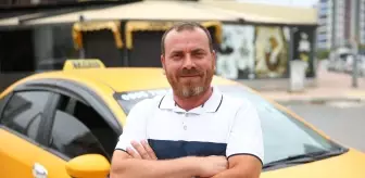 Sürücüsüz Hareket Eden Aracı Taksi Şoförü Durdurdu