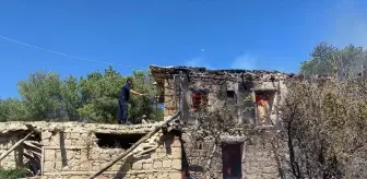 Silifke'de Ev Yangını, Ekipler Müdahale Etti