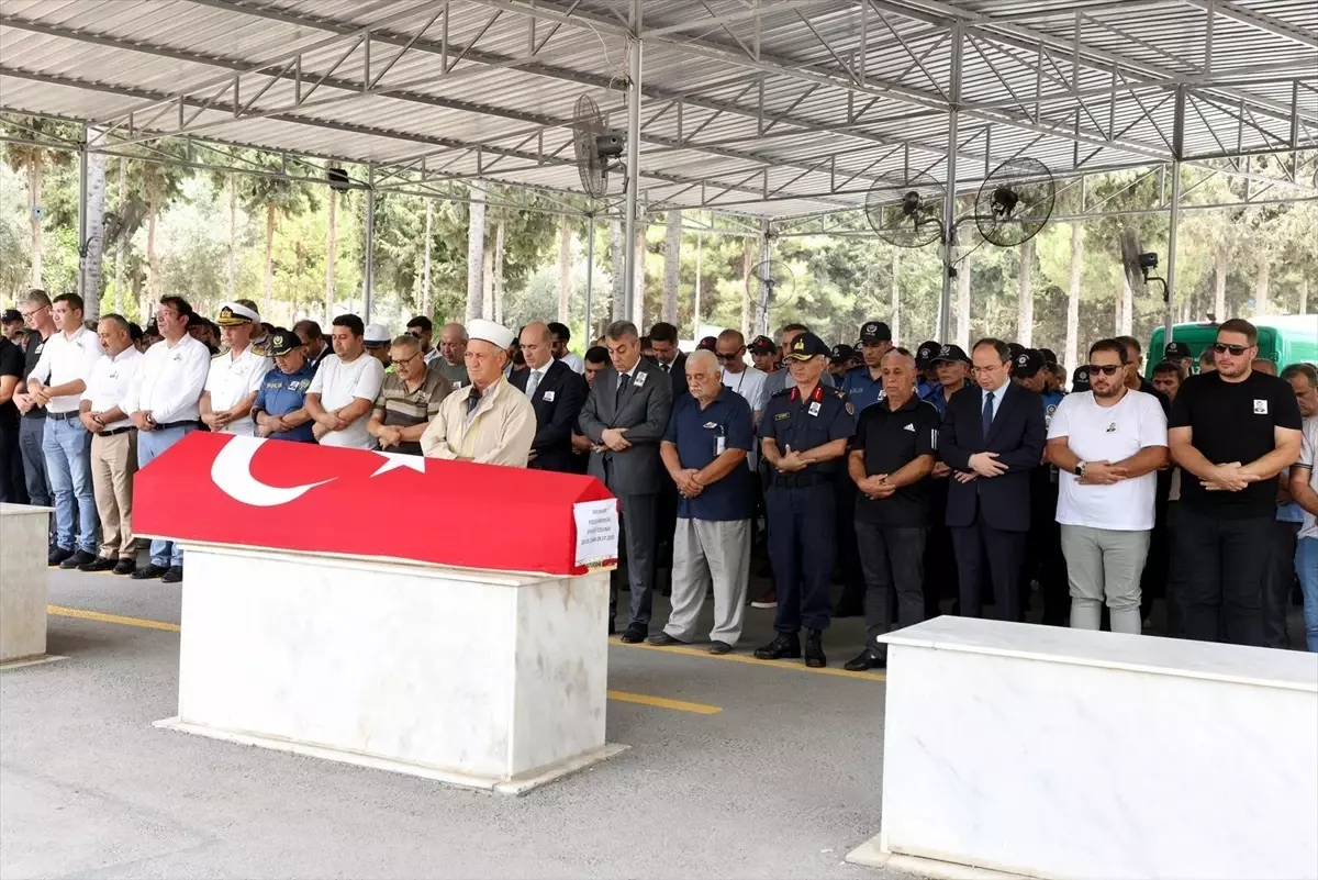 Mersin'de Polis Memuru Eyyüp Tolunay Hayatını Kaybetti