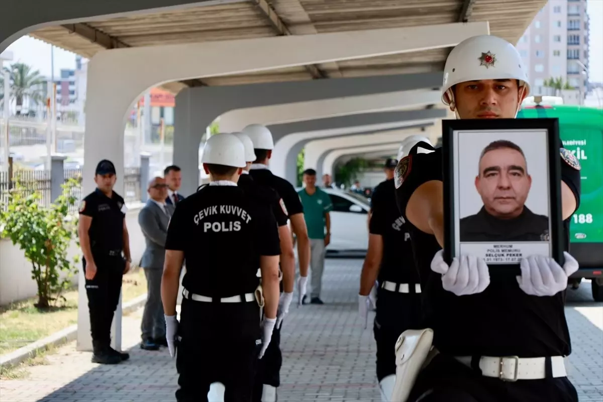 Aydıncık'ta Görev Başında Rahatsızlanan Polis Memuru Hayatını Kaybetti