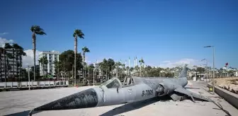 Mersin'in Simge Uçağı CF-104 Starfighter Söküldü