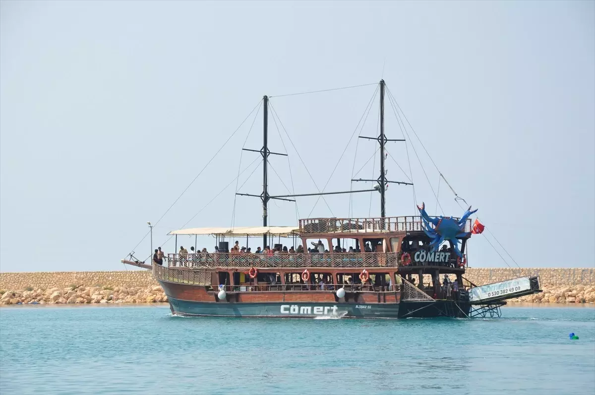 Silifke'de Sıcak Havalardan Kaçış: Denizde Serinleme İmkanları