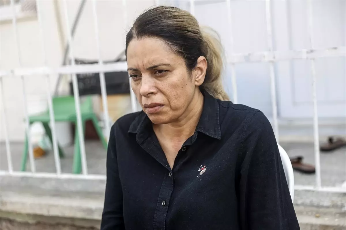 Mersin'de Genç Kız Tabancayla Öldürüldü, Ailesi Yas Tutuyor
