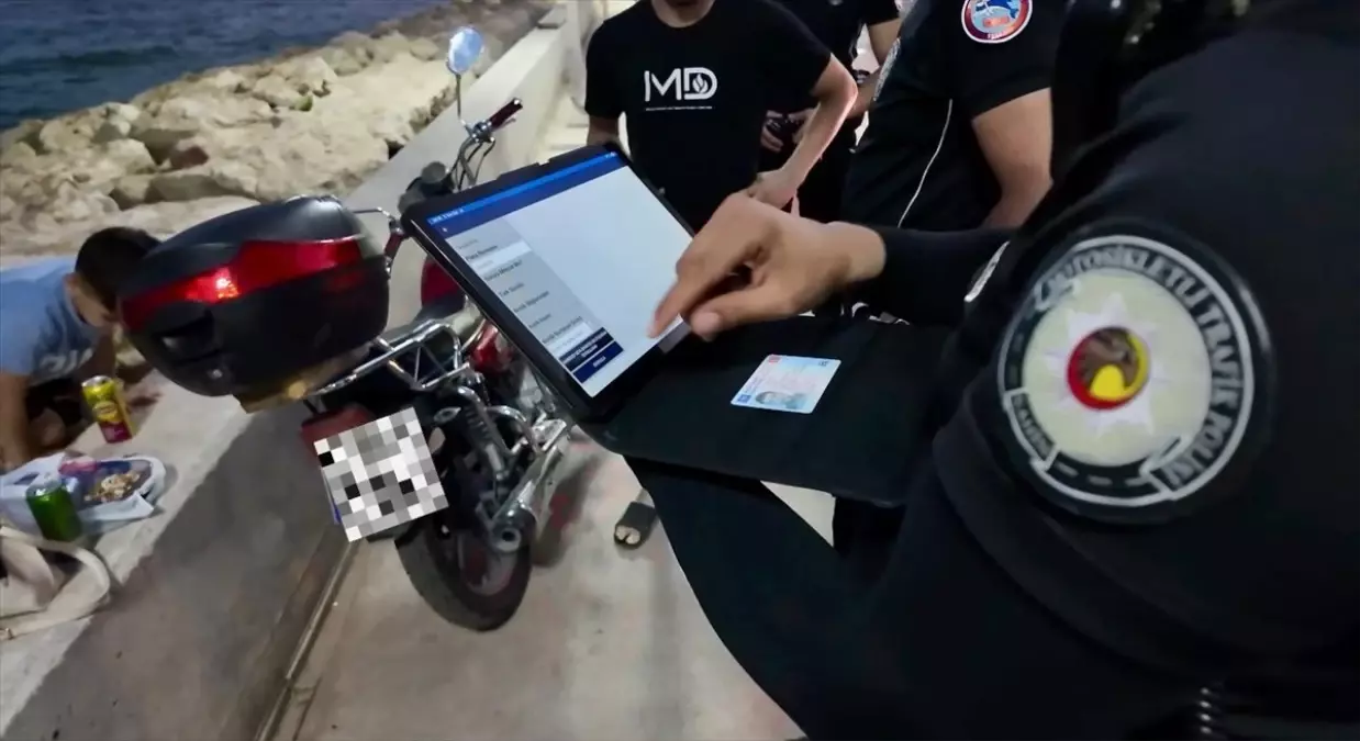 Mersin'de Sahil Yollarında Motosiklet Denetimi: 626 Sürücüye Cezalı İşlem