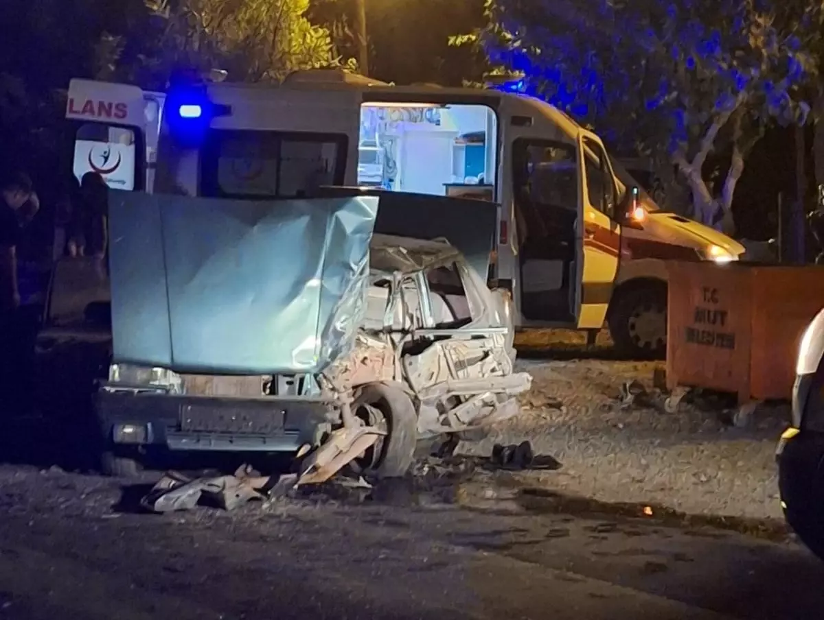 Mersin'de Zincirleme Trafik Kazası: 1 Ölü, 8 Yaralı