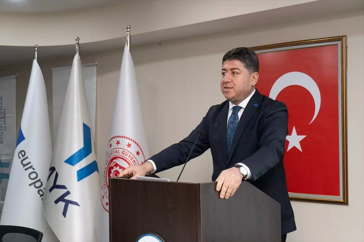 Aşkın Tören Mesleki Yeterlilik Kurumu Başkanlığına Seçildi