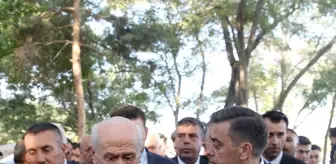 MHP Genel Başkanı Bahçeli, Ahlat'ta partililer ve vatandaşlarla buluştu