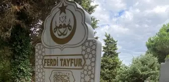 Ferdi Tayfur'un Kabri Milli Bir Abide Olarak Yaptırıldı