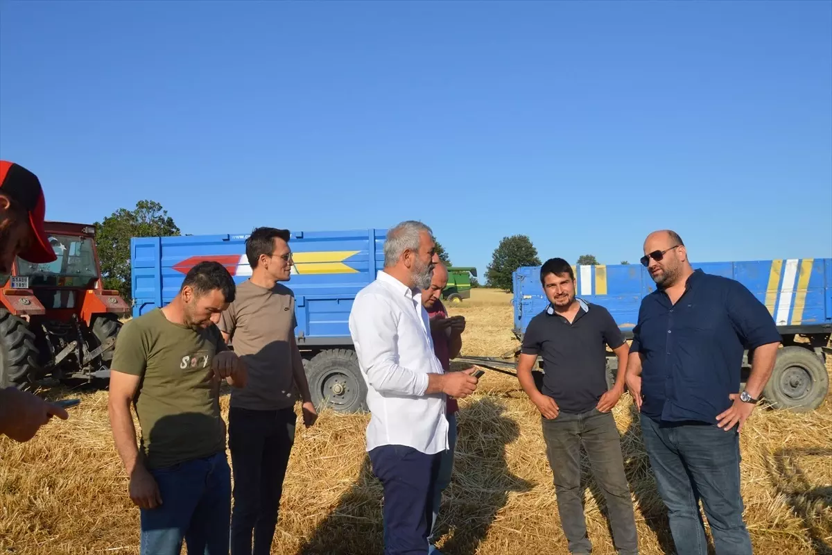 MHP Havza İlçe Başkanı Çiftçileri Ziyaret Etti