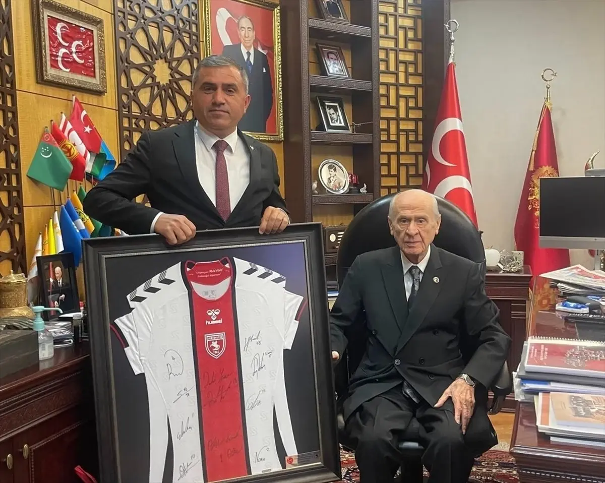 MHP Samsun İl Başkanı Burhan Mucur'dan Devlet Bahçeli'ye Ziyaret