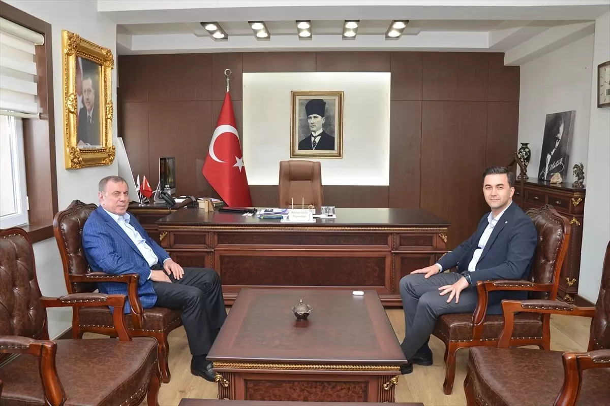 Midyat Belediye Başkanı'ndan Kaymakam Kaya'ya Ziyaret