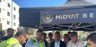 Midyat'ta vatandaşlara aşure dağıtıldı