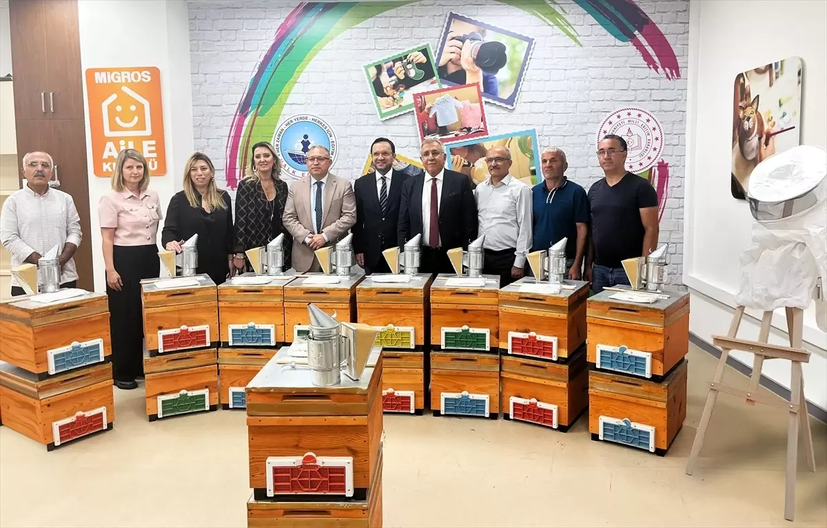 Yalova'da Arı Yetiştiriciliği Kursu Tamamlandı