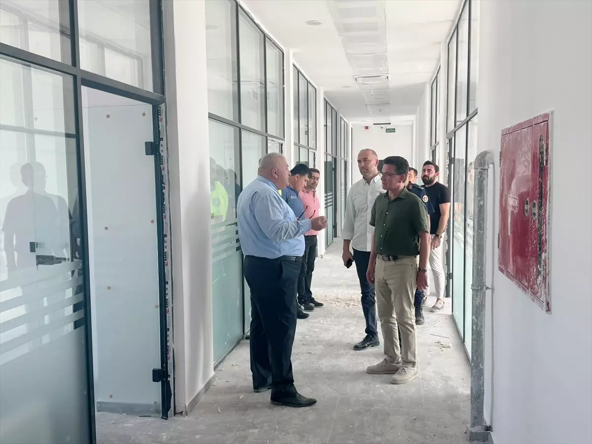 Milletvekili Atay Uslu, Kumluca'da incelemelerde bulundu