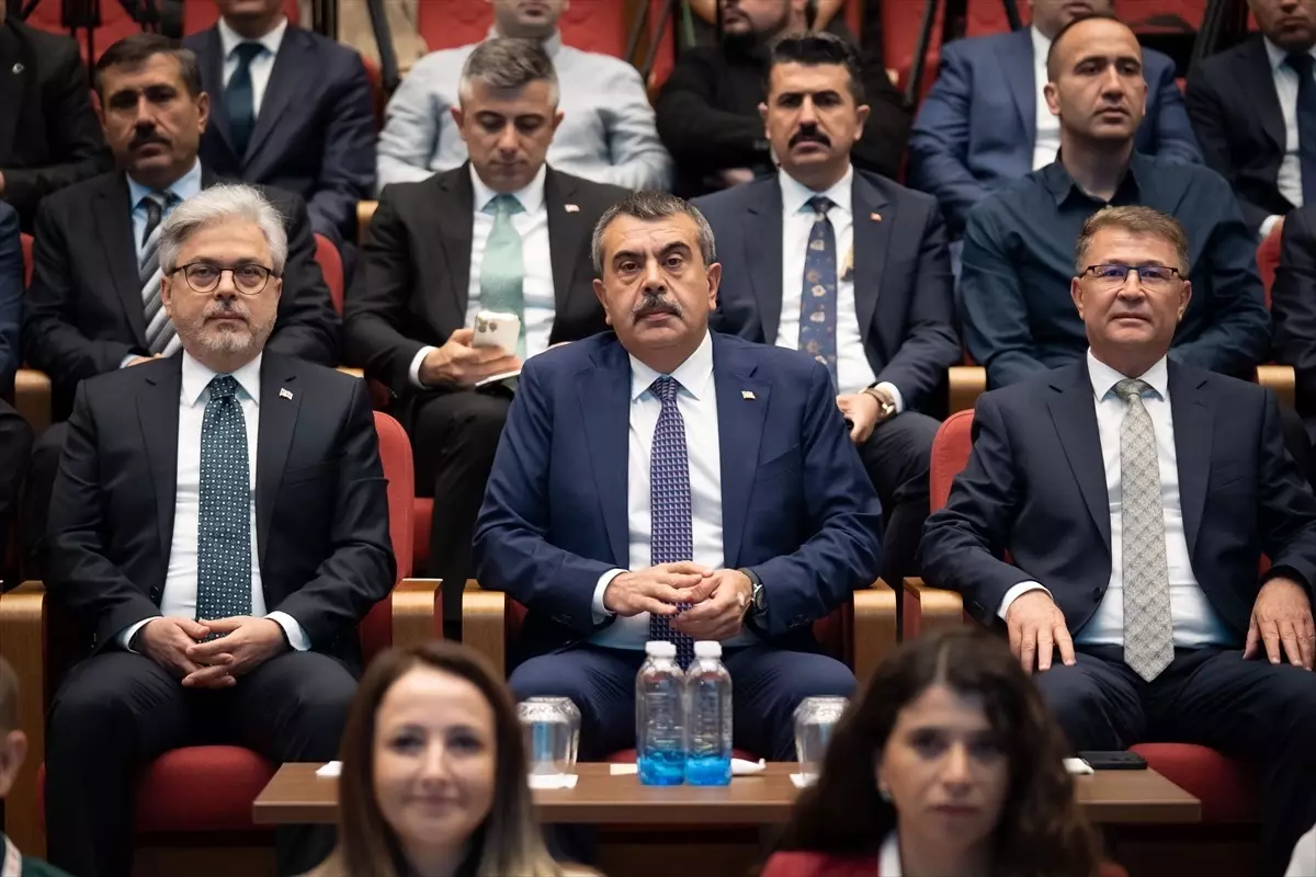 Milli Eğitim Bakanı Tekin, '1. Uluslararası Eğitim Kongresi'nde konuştu Açıklaması