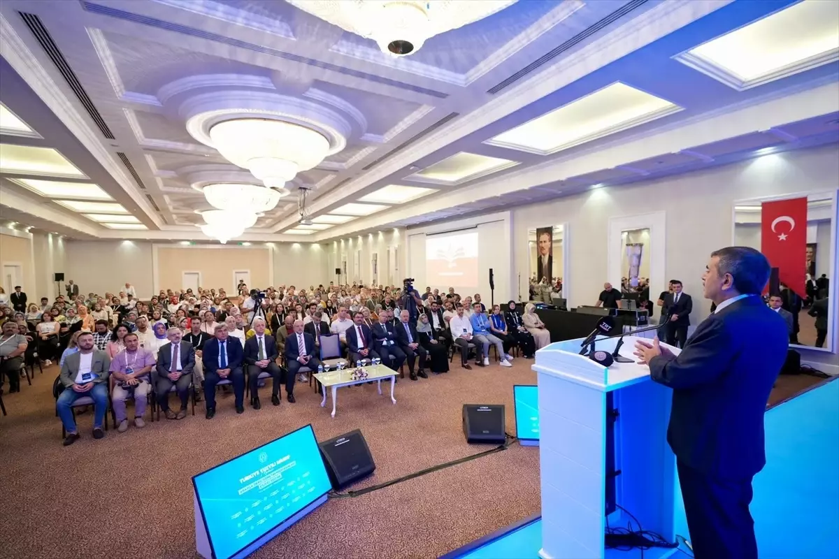 Milli Eğitim Bakanı Tekin, Türkiye Yüzyılı Maarif Modeli'ni Tanıttı