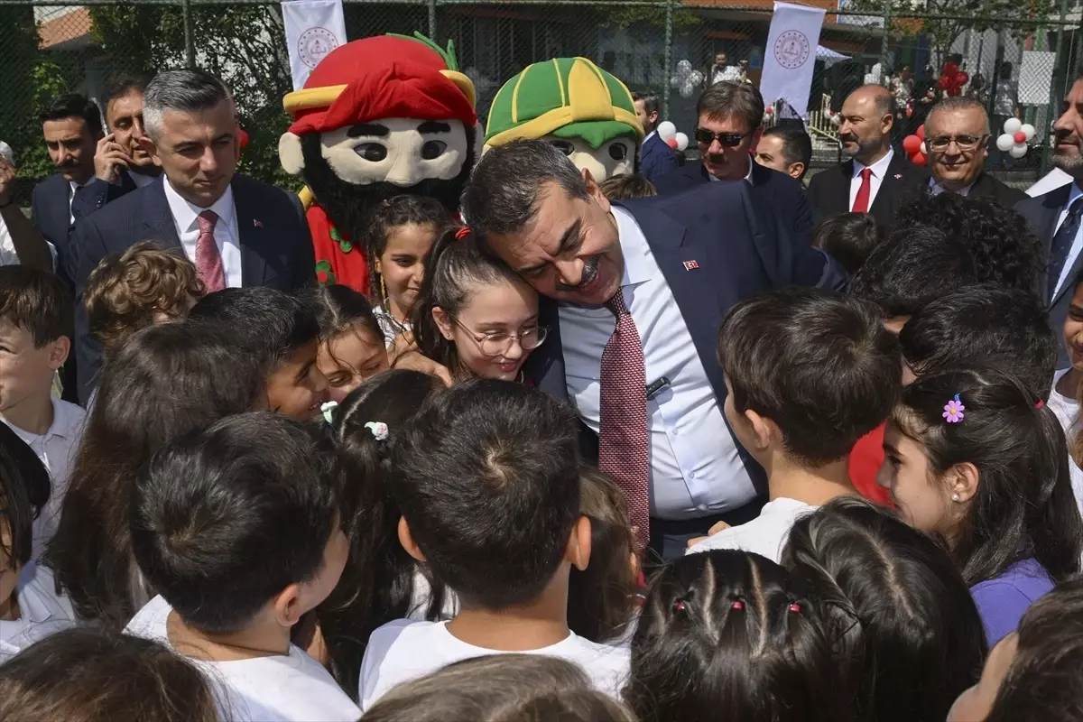 Milli Eğitim Bakanı Tekin, 'Yıllık Değerlendirme Basın Toplantısı'nda konuştu Açıklaması