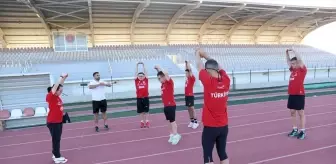 Özel Sporcular Down Atletizm Milli Takımı, Çekya'da Şampiyonaya Hazırlanıyor