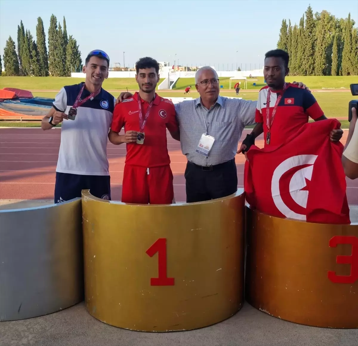 Mehmet Emin Eğilmez, Tunus'ta Altın Madalya Kazandı
