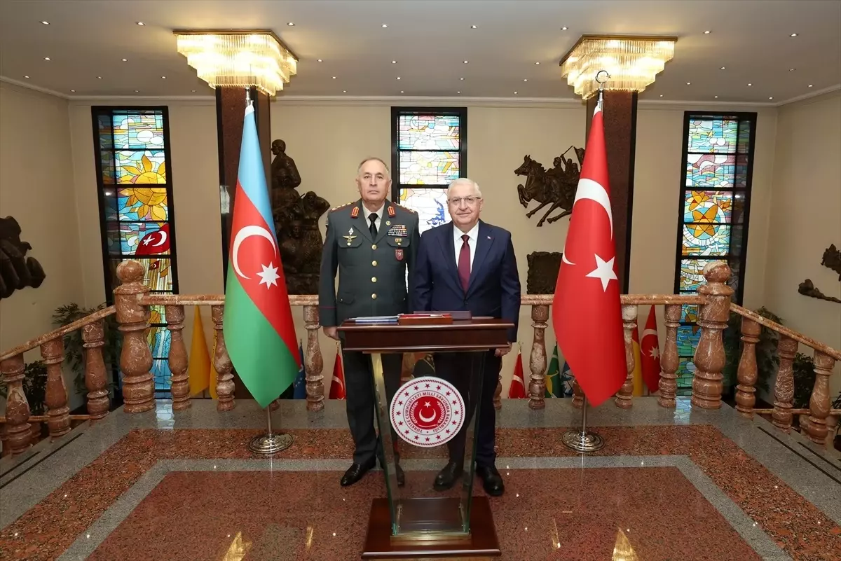 Milli Savunma Bakanı Güler, Azerbaycan Genelkurmay Başkanını Kabul Etti