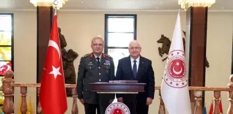 Milli Savunma Bakanı Güler, Kara Kuvvetleri Komutanı Tokel'i Kabul Etti
