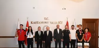 Kastamonu Valisi Meftun Dallı, Milli Tekvandocuları Ağırladı