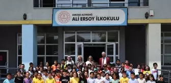 Öğrenciler Sürdürülebilir Yaşam İçin Geri Dönüşüm Projesi Yürütüyor