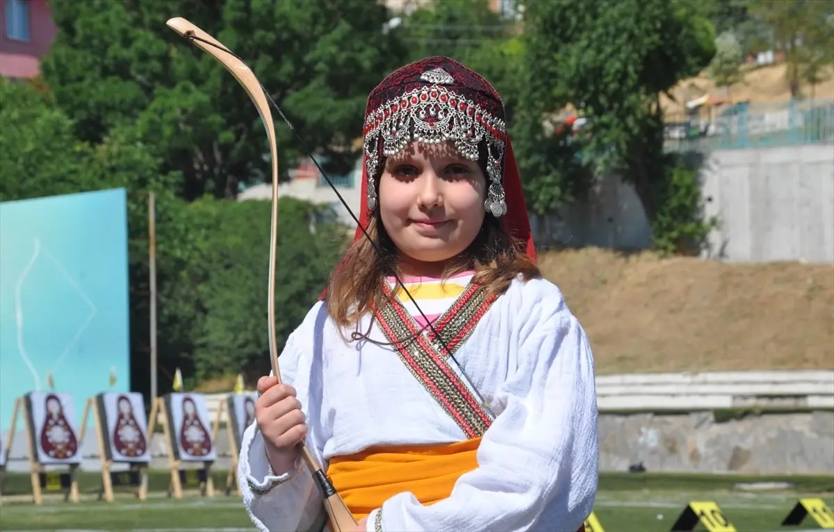 Kütahya'da Minikler ve Yıldızlar Açık Hava Puta Türkiye Şampiyonası Başladı