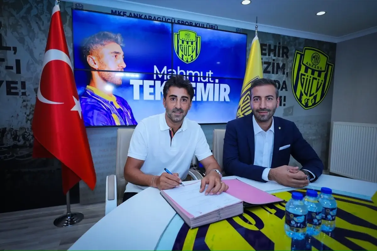 MKE Ankaragücü, Mahmut Tekdemir ile Yeni Sözleşme İmzaladı