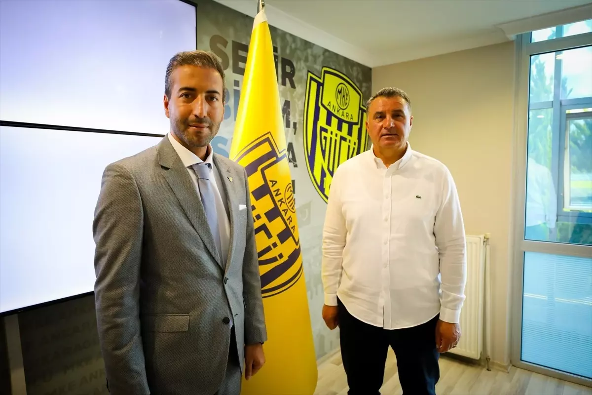 MKE Ankaragücü, Teknik Direktör Mustafa Kaplan ile Sözleşme İmzaladı