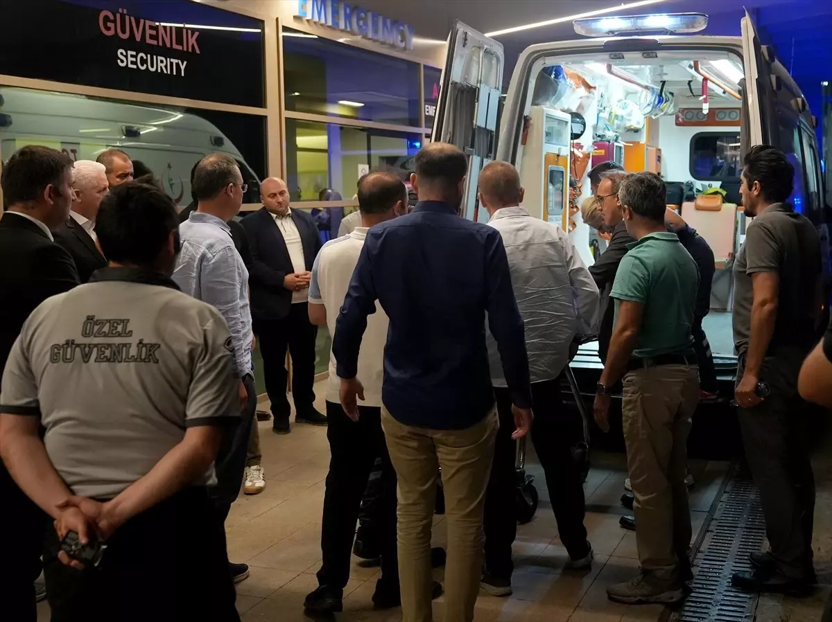 AK Parti Genel Başkan Yardımcısı Yalçın, Muğla'daki kaza sonrası İstanbul'a sevk edildi