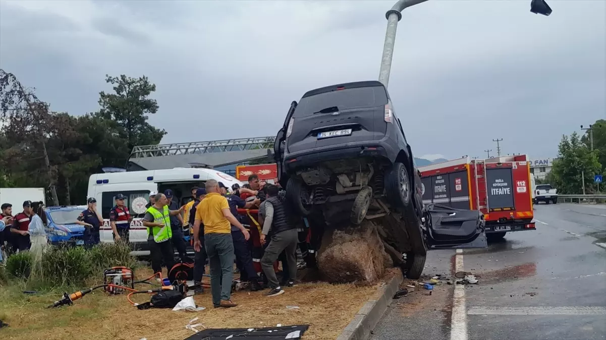Muğla'da Trafik Kazası: 1 Ölü, 3 Yaralı