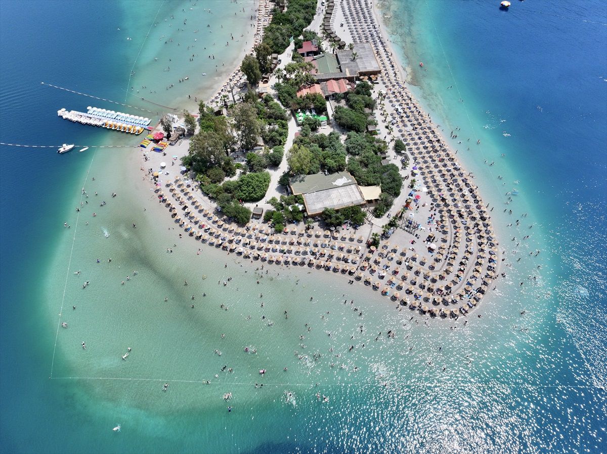 Muğla'da Kurban Bayramı'nda Plajlar Doldu Taştı