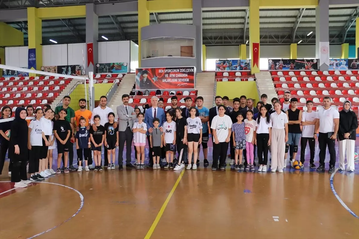 Spor Tesisleri İncelemesi ve Gençlerin Başarıları