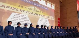 Muş'ta 19 hafız için icazet töreni düzenlendi