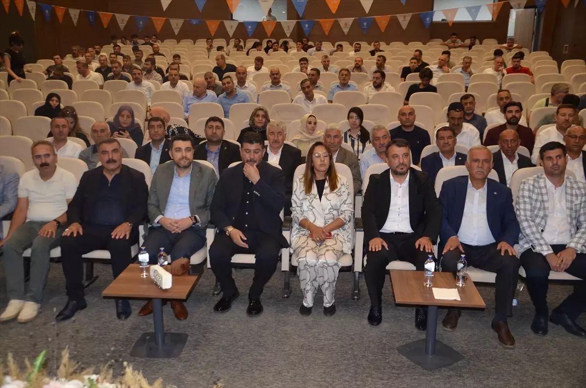 Muş'ta Yeşil Dönüşüm ve İklim Farkındalığı Programı Düzenlendi