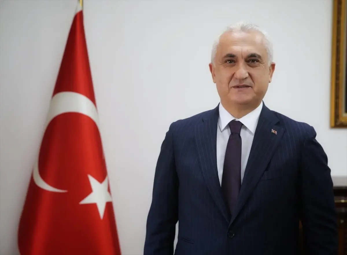 Muş Valisi Çakır'dan Malazgirt Zaferi'nin 954. yıl dönümü mesajı