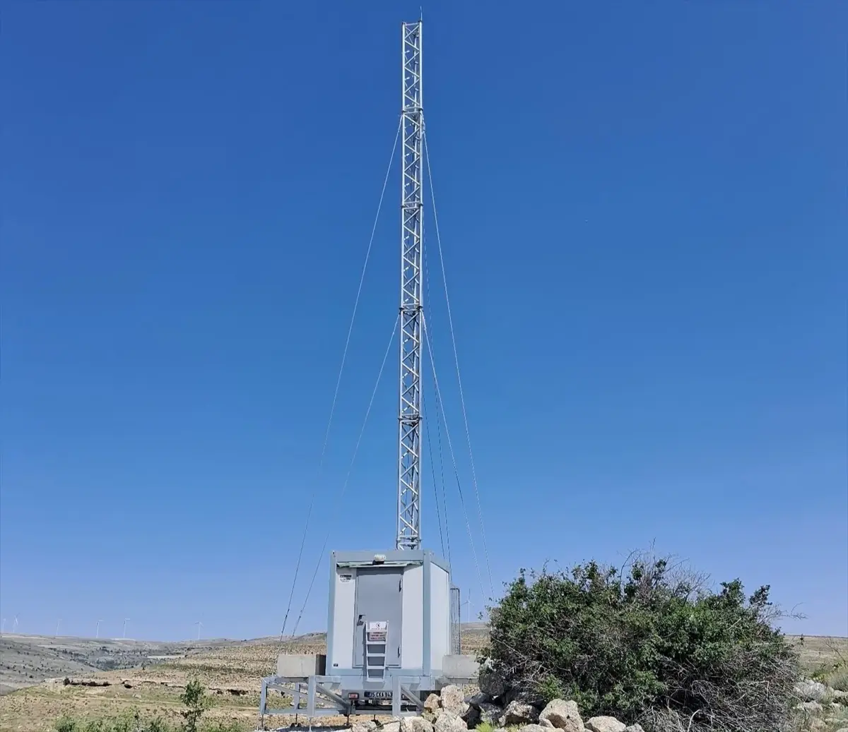 Mut'ta İnternet Erişim Sorununa Çözüm: Mobil ve Sabit Baz İstasyonu Kurulacak