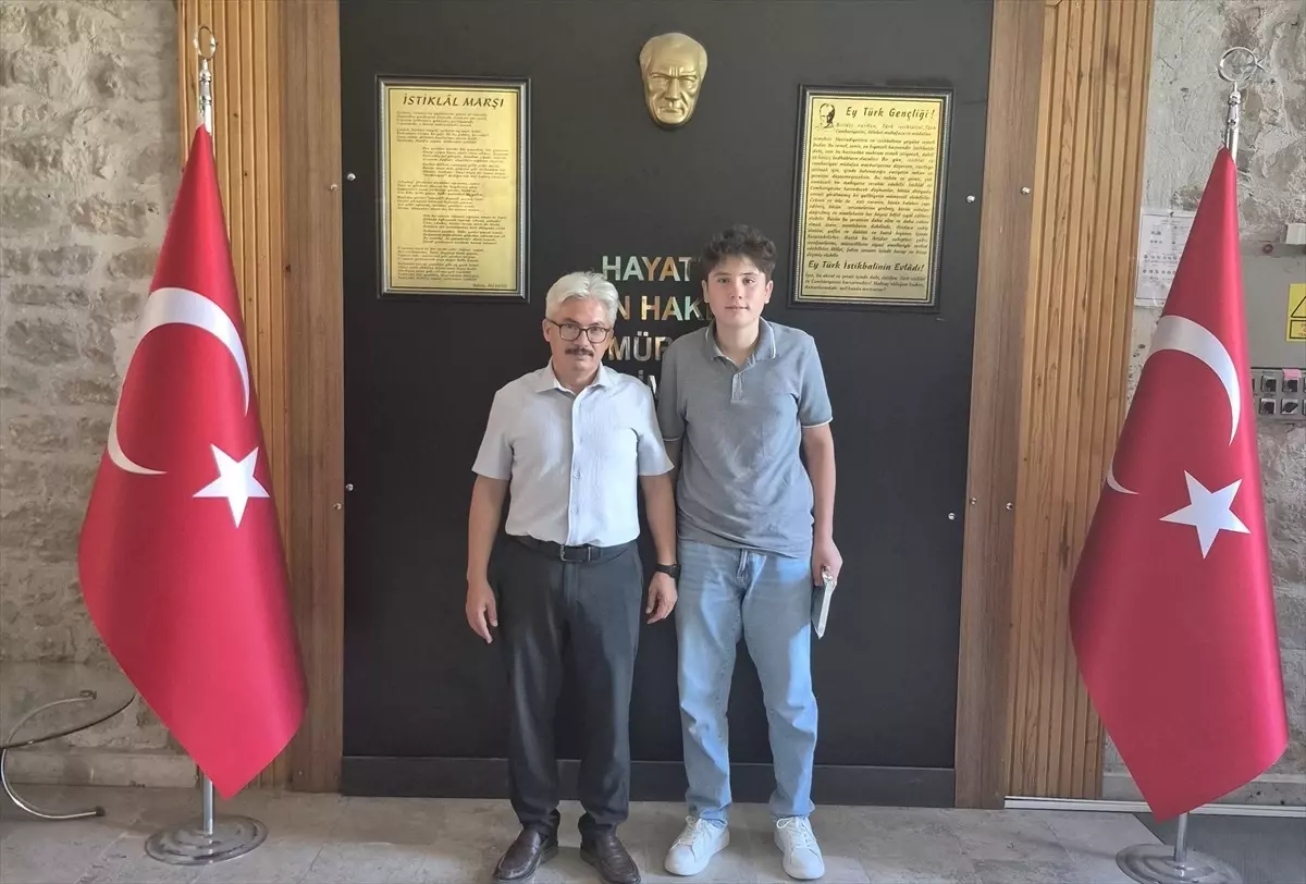 500 Tam Puan Alan Öğrenci Abdullah Asım Şahin'e Tebrik Ziyareti