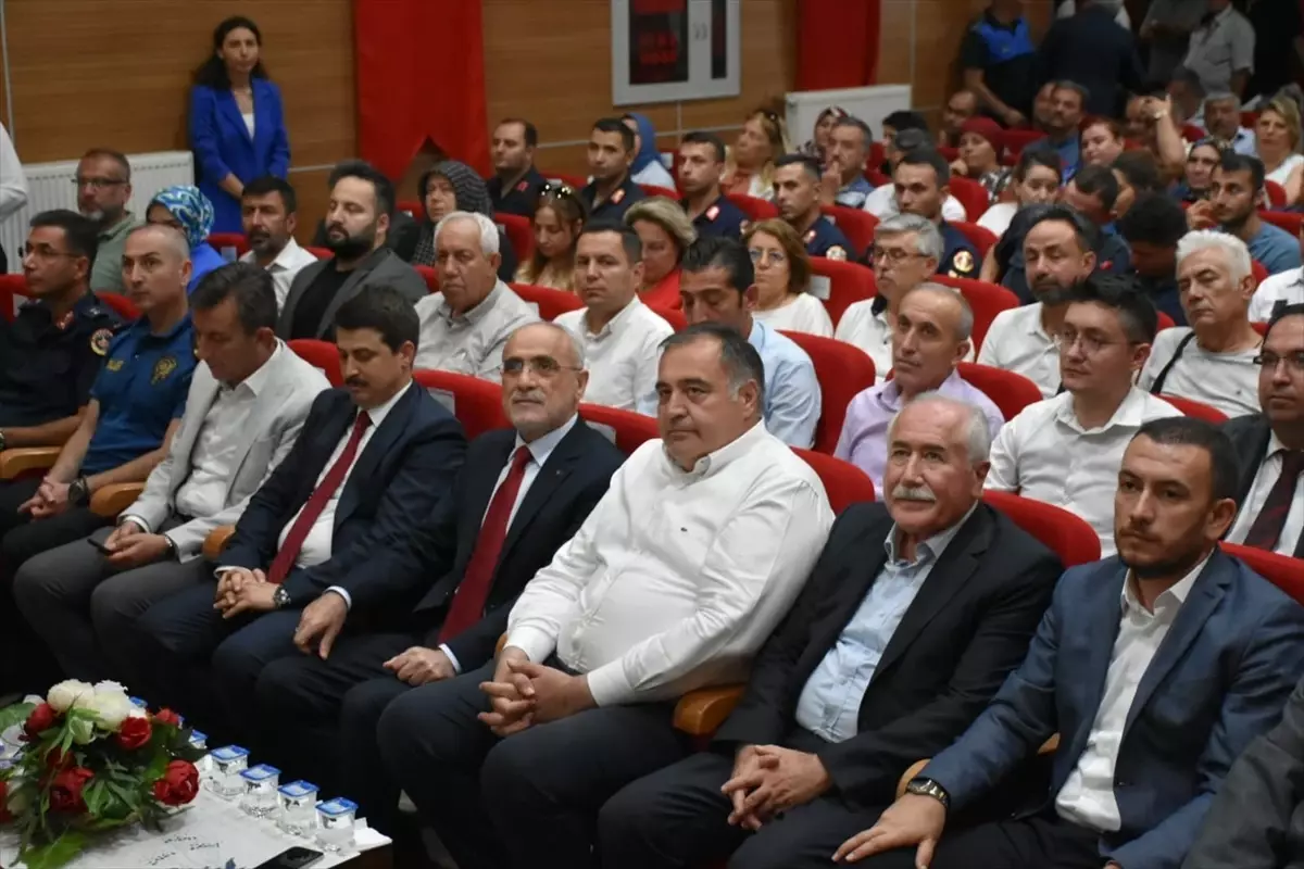 Nallıhan'da 15 Temmuz Konferansı Düzenlendi