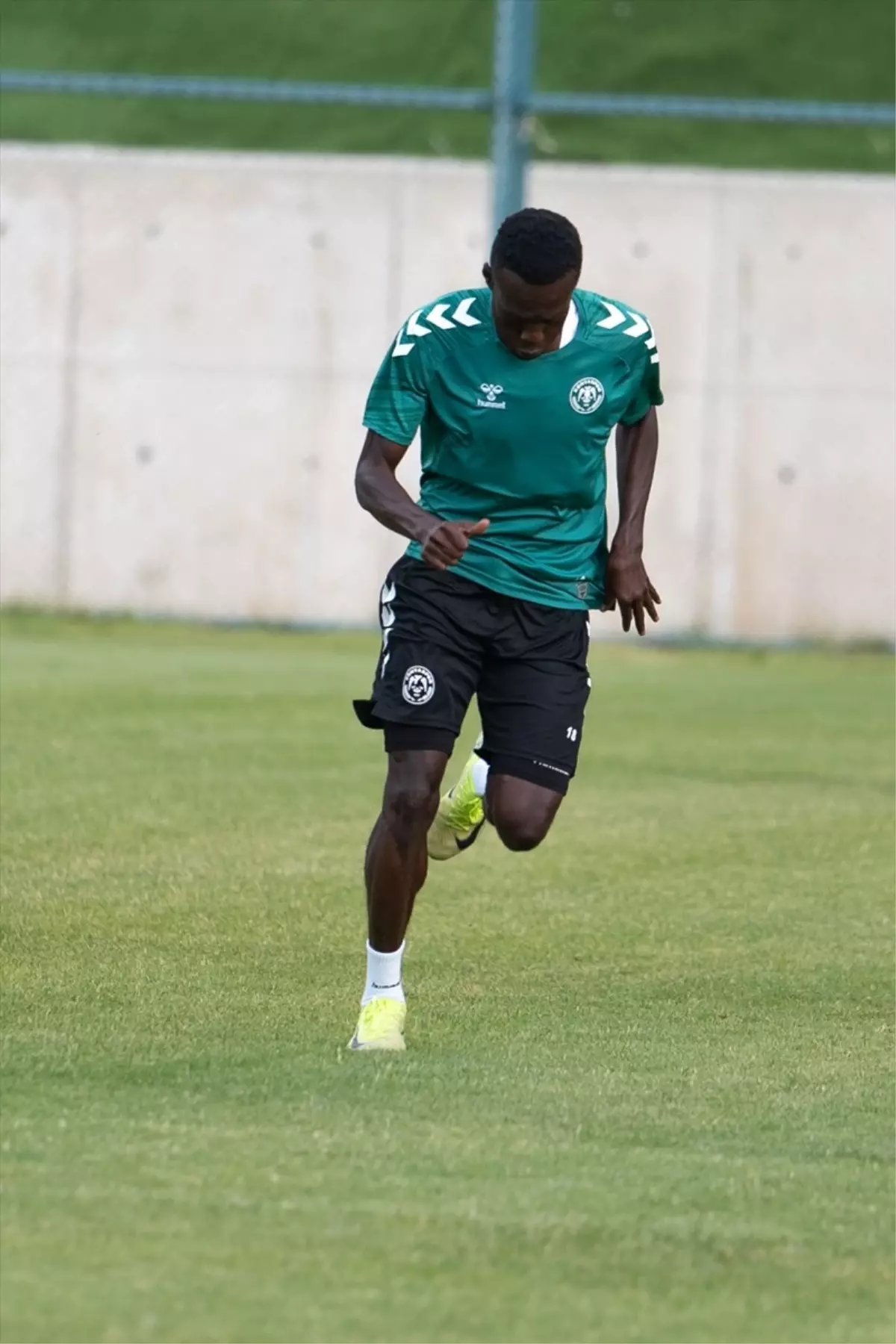Alassane Ndao: Türk Futbolunda Kazandığım Deneyimi Sahaya Yansıtmak İstiyorum