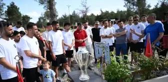 Akedaş Epsaş Kahramanmaraş İstiklalspor, Şampiyonluğu Depremde Kaybettikleri Arkadaşlarına Adadı