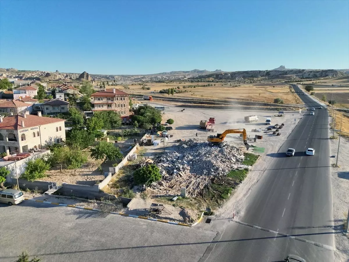 Kapadokya'da İzinsiz Yapılar Yıkıldı