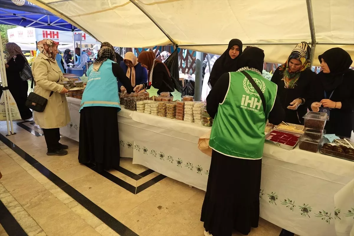 Filistin'e Destek Kermesi Nevşehir'de Açıldı