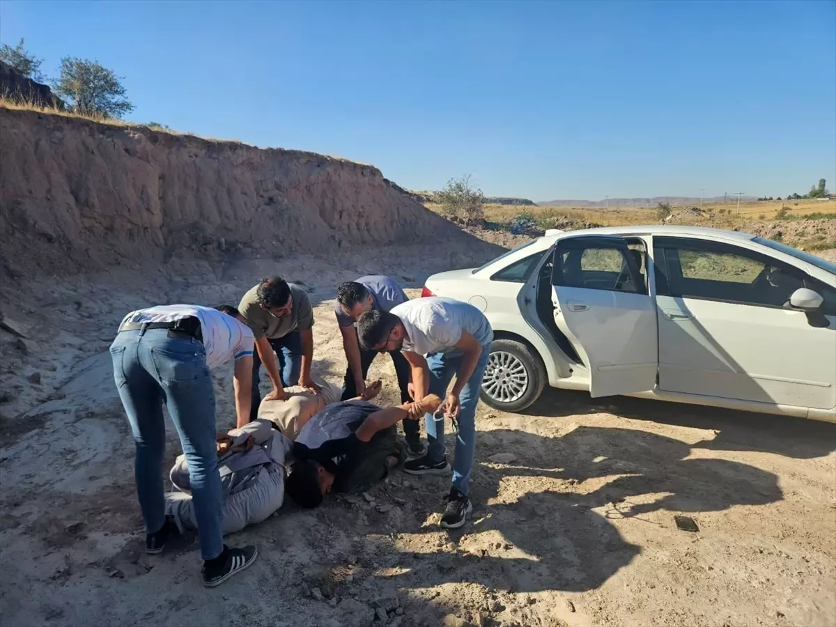Nevşehir'de Göçmen Kaçakçılığı Operasyonu: İki Şüpheli Tutuklandı